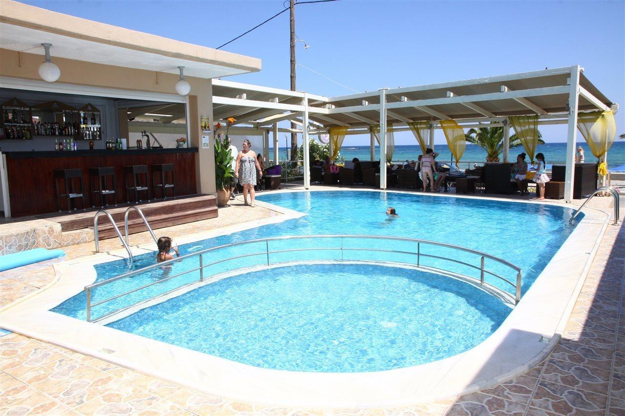 ホテル Metropol Sea Golden Bay ゲオルギオポリス エクステリア 写真